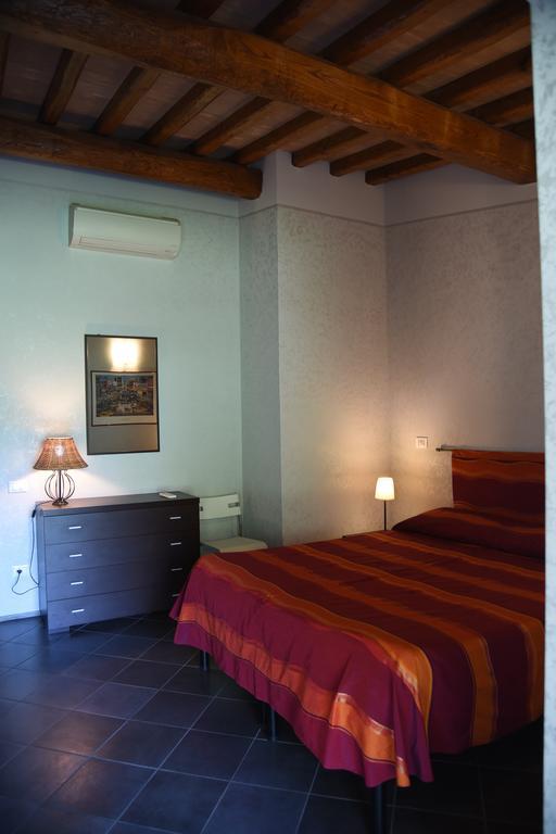 Casa Vacanze Vigna Di Valle Bracciano (Rome) Quarto foto